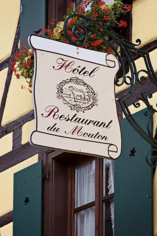 Hotel-Restaurant Du Mouton Ribeauvillé Exteriör bild